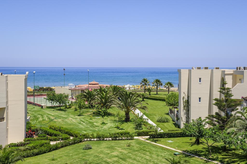Vantaris Palace Paralia Kourna Eksteriør billede